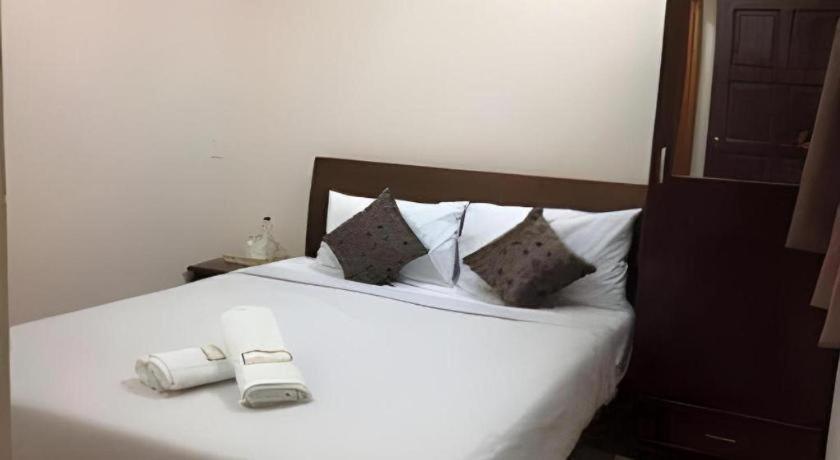 Oyo 90936 Hotel Manjoi Inn Ipoh Esterno foto